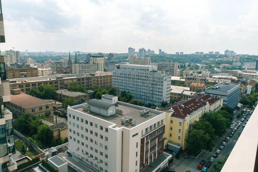 Квартира На Улице Деловая Kiev Luaran gambar
